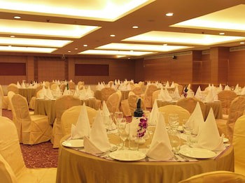 Royal Orchid Central