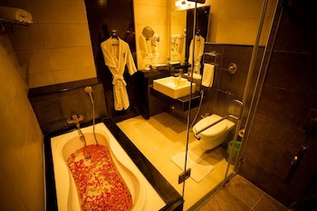 Royal Orchid Central