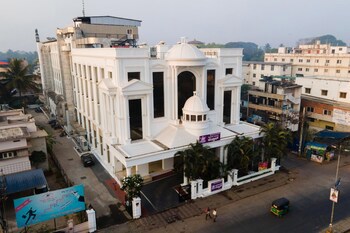 Royal Orchid Central