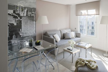 Eric Vokel Boutique Apartments Gran Via Suites