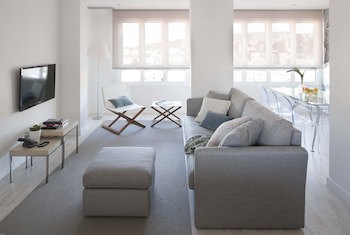 Eric Vokel Boutique Apartments Gran Via Suites