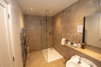The Plough Inn