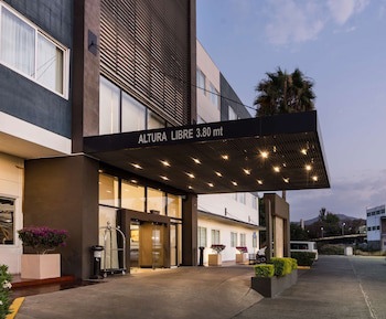 Doubletree By Hilton Hotel Queretaro