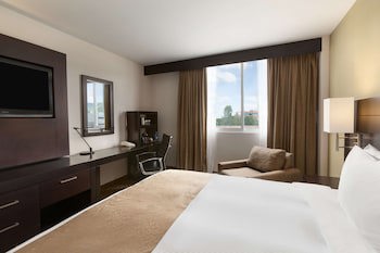 Doubletree By Hilton Hotel Queretaro