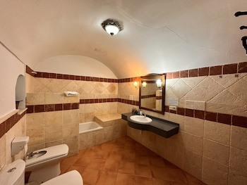 Cuevas La Granja