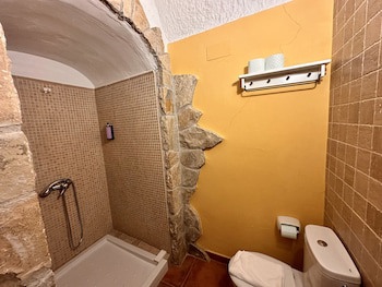 Cuevas La Granja