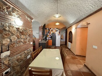 Cuevas La Granja