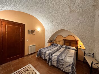 Cuevas La Granja