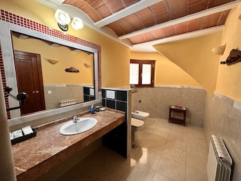 Cuevas La Granja