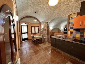 Cuevas La Granja