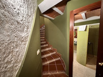 Cuevas La Granja