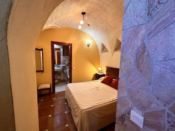 Cuevas La Granja