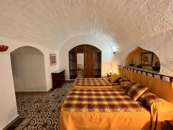 Cuevas La Granja
