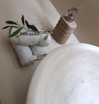 Vincenzo Family Hotel