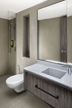 Travelodge Harbourfront