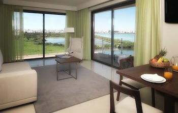 Agua Hotels Riverside