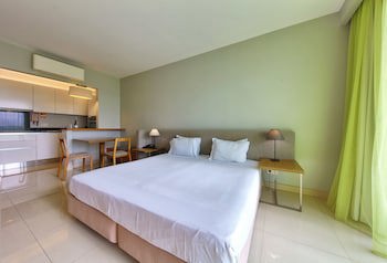 Agua Hotels Riverside