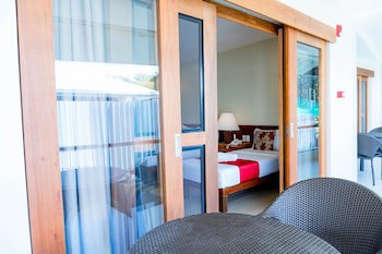 Almont Inland Resort