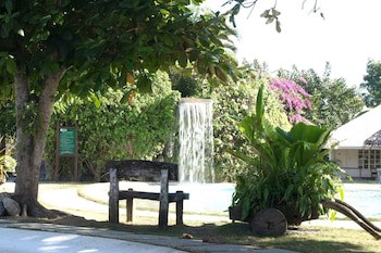 Almont Inland Resort