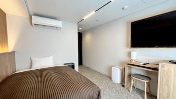Belmont Hotel