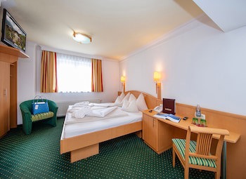 Der Schuetthof