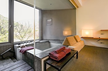 Check Inn Select Taipei Yamgmingshan