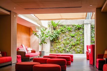 Check Inn Select Taipei Yamgmingshan