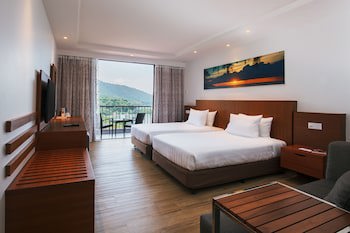 Bayview Beach Resort