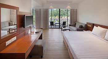 Bayview Beach Resort