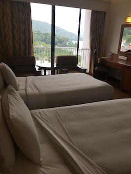 Bayview Beach Resort
