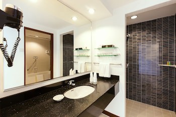 Bayview Beach Resort