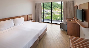 Bayview Beach Resort