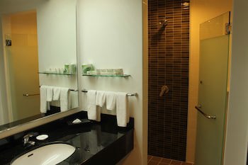 Bayview Beach Resort