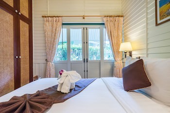 Kalanan Riverside Resort