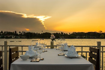 Kalanan Riverside Resort