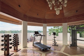 Kalanan Riverside Resort