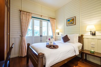 Kalanan Riverside Resort