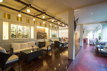 Kalanan Riverside Resort
