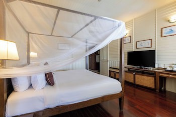 Kalanan Riverside Resort