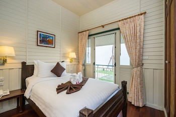 Kalanan Riverside Resort