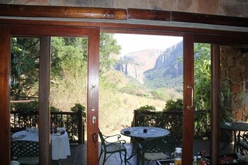 Forest Creek Lodge & Spa