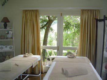 Forest Creek Lodge & Spa