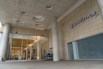 Pullman Lima San Isidro