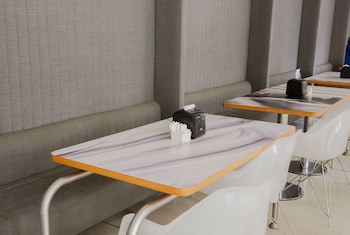 Dazzler By Wyndham Buenos Aires Recoleta