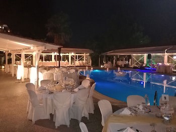 Four Seasons Hotel