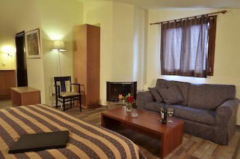 Four Seasons Hotel