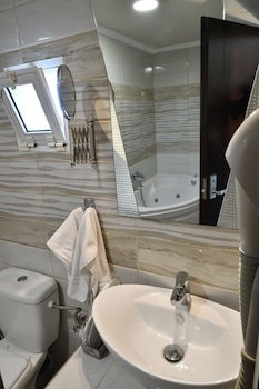 Four Seasons Hotel