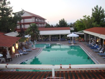 Four Seasons Hotel