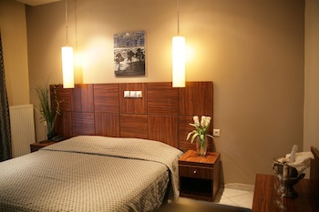 Four Seasons Hotel