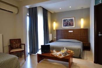 Four Seasons Hotel